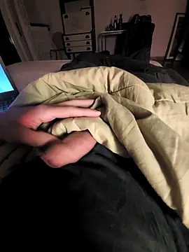 Cazzettostorto99 online show from 9, 10, 2025