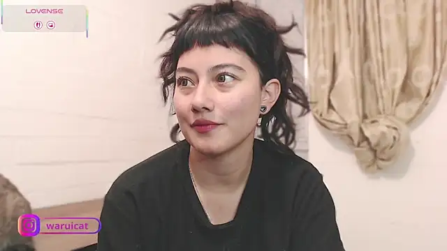 Snapshot of Laury_uri chatting on 15, 2, 2026 Laury uri online show from 15, 2, 2026