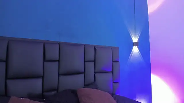 DANESKA HILLER online show from 11, 10, 2025