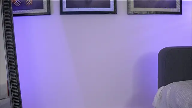 SophiaPotts online show from 14, 4, 2026