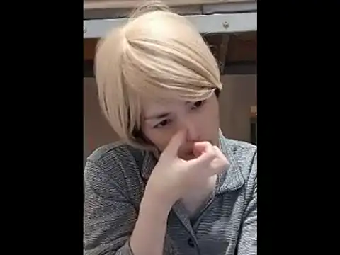 Snapshot of mgnhiroyuki chatting on 17, 1, 2026 mgnhiroyuki online show from 17, 1, 2026