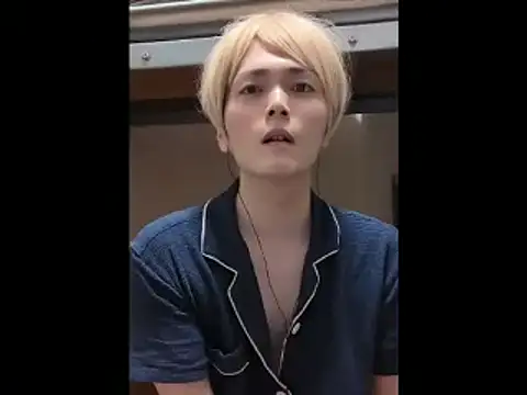 Snapshot of mgnhiroyuki chatting on 2, 7, 2026 mgnhiroyuki online show from 2, 7, 2026