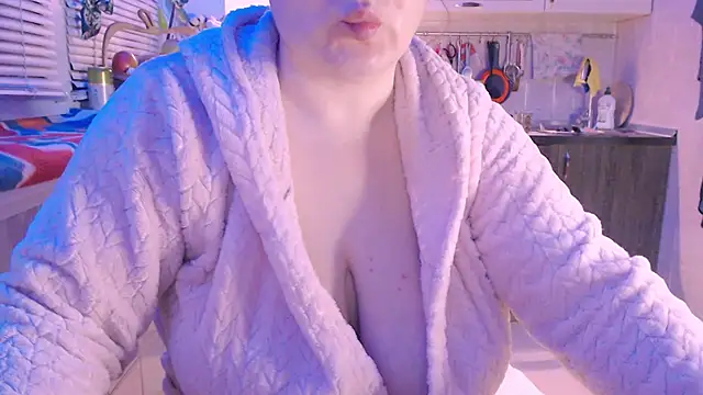 SoftLia online show from 3, 2, 2025