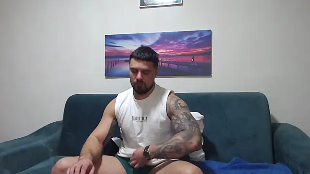 Tiberius hunk online show from 15, 11, 2025