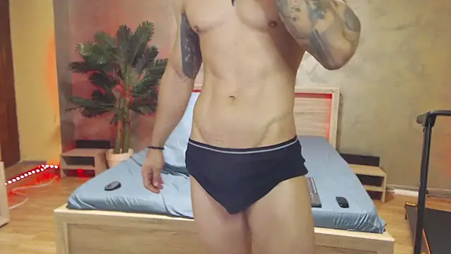 Tiberius hunk online show from 11, 6, 2026