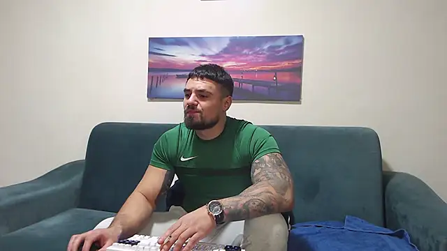 Tiberius hunk online show from 1, 12, 2025