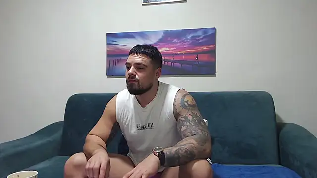 Tiberius hunk online show from 17, 11, 2025