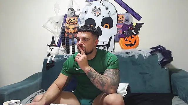 Tiberius hunk online show from 1, 11, 2025