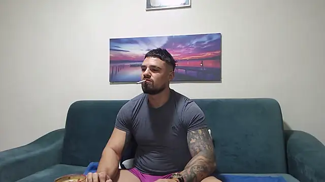 Tiberius hunk online show from 23, 11, 2025