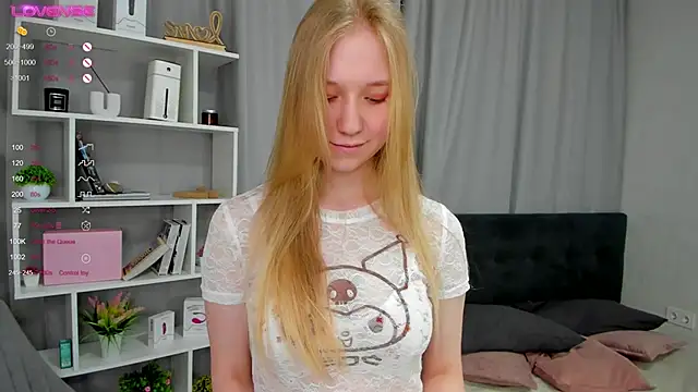 ChelseaBooton online show from 21, 3, 2025