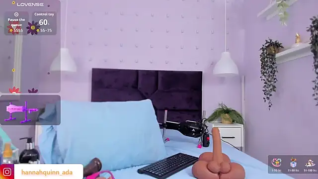 Hanaahquinn online show from 7, 11, 2025