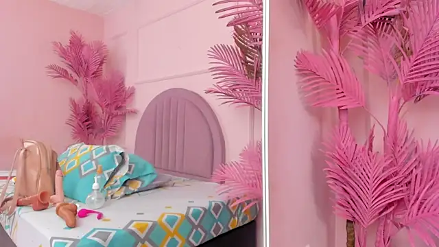 Hanaahquinn online show from 18, 3, 2025