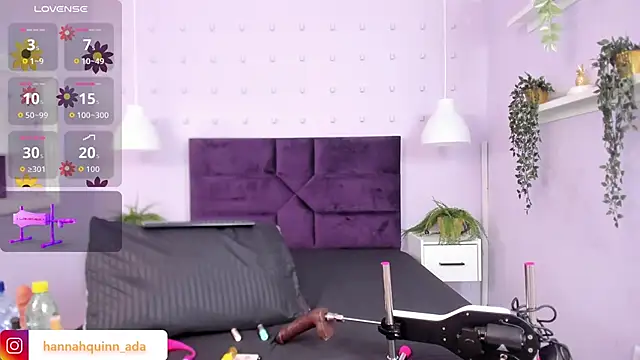 Hanaahquinn online show from 18, 10, 2025