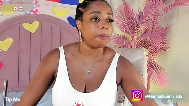 Snapshot of Hanaahquinn chatting on 17, 6, 2026 Hanaahquinn online show from 17, 6, 2026