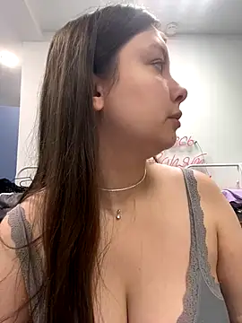 HannaJohnson online show from 5, 10, 2025