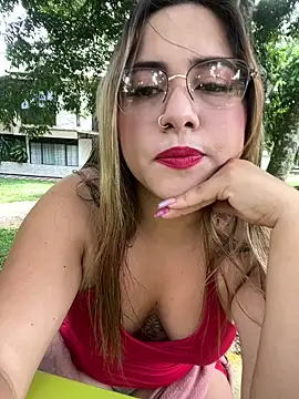 lunaxxx 69 online show from 5, 2, 2026