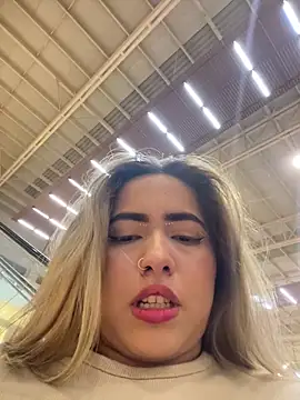 lunaxxx 69 online show from 22, 10, 2025