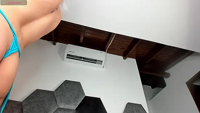 Dylan Turnerr online show from 29, 9, 2025