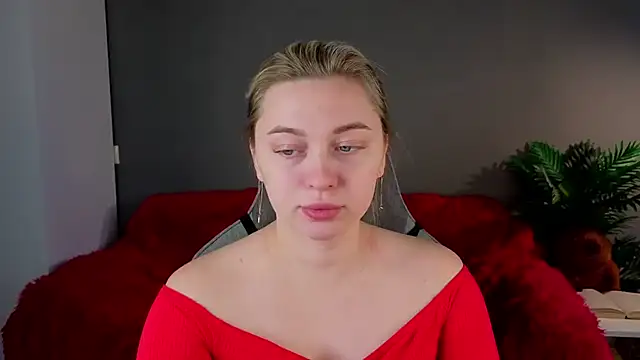 Snapshot of christie_luv chatting on 24, 2, 2026 christie luv online show from 24, 2, 2026