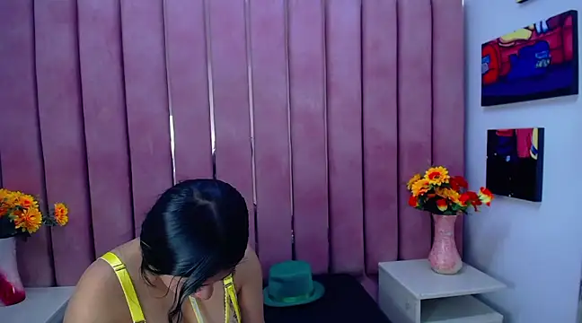 Sofia Daemon online show from 21, 3, 2025