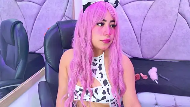 Sofia Daemon online show from 28, 11, 2025