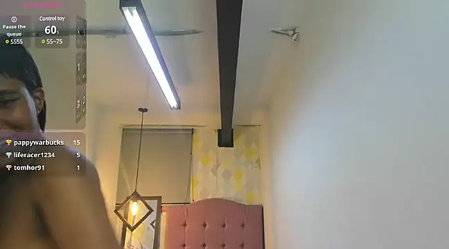 Snapshot of Abby_brown__ chatting on 4, 3, 2025 Abby brown online show from 4, 3, 2025