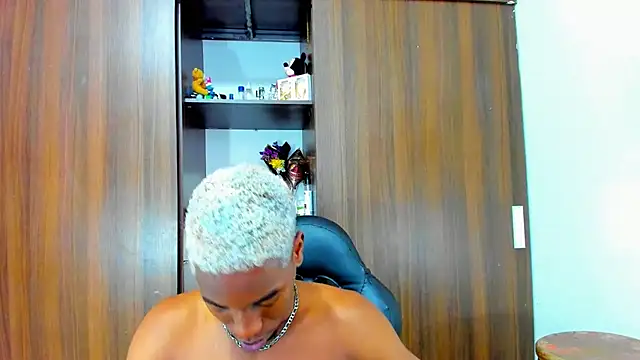 Dreamastercum  online show from 27, 9, 2025