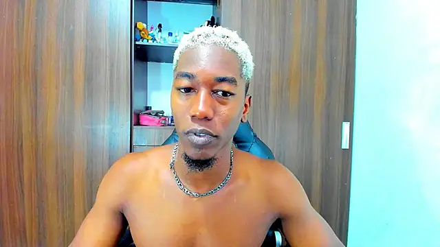 Dreamastercum  online show from 8, 10, 2025