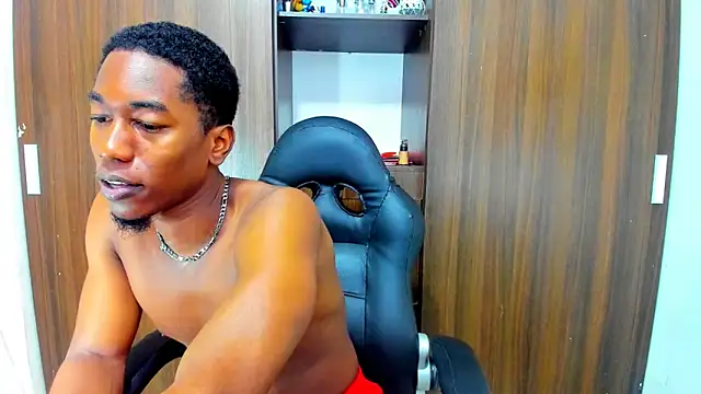 Dreamastercum  online show from 17, 9, 2025