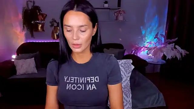 Snapshot of DanaSincere chatting on 18, 6, 2026 DanaSincere online show from 18, 6, 2026