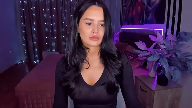 DanaSincere online show from 4, 3, 2025