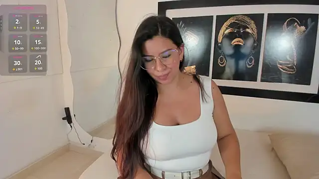 emilyy cooperr online show from 20, 11, 2025
