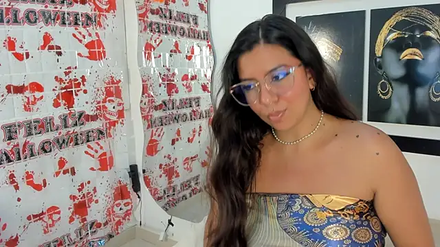 emilyy cooperr online show from 6, 11, 2025