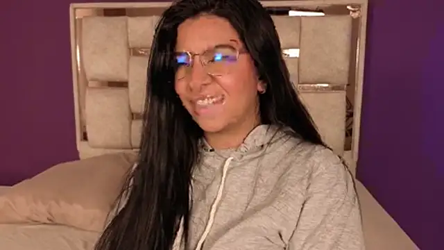 emilyy cooperr online show from 12, 1, 2026