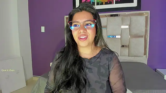 emilyy cooperr online show from 23, 2, 2026