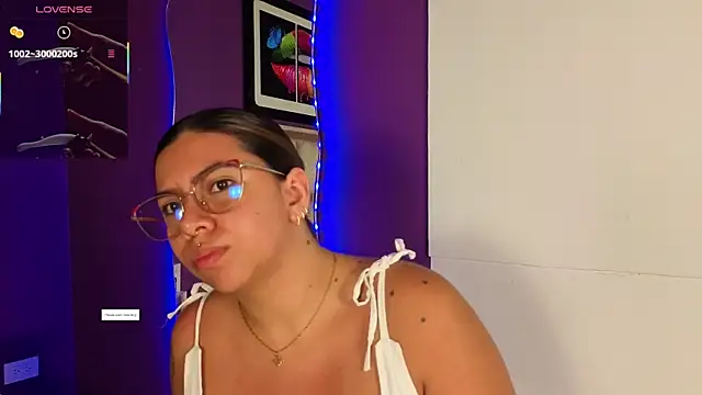 emilyy cooperr online show from 2, 6, 2026