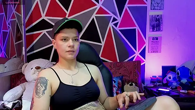 demimoore222 online show from 18, 12, 2025