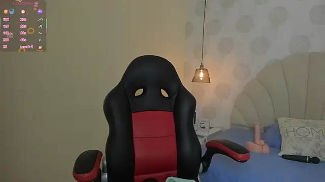 AGATHASMITH5 online show from 7, 10, 2025