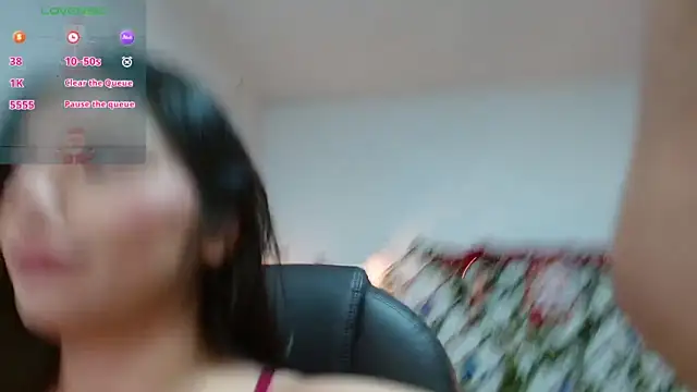 Snapshot of issa__nassar chatting on 12, 1, 2026 issa nassar online show from 12, 1, 2026