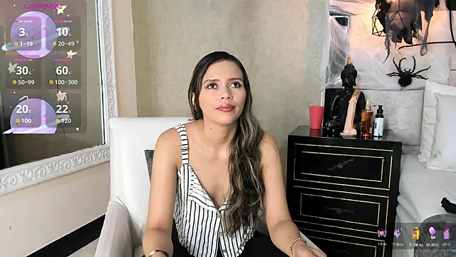 LiliJensen online show from 27, 10, 2025