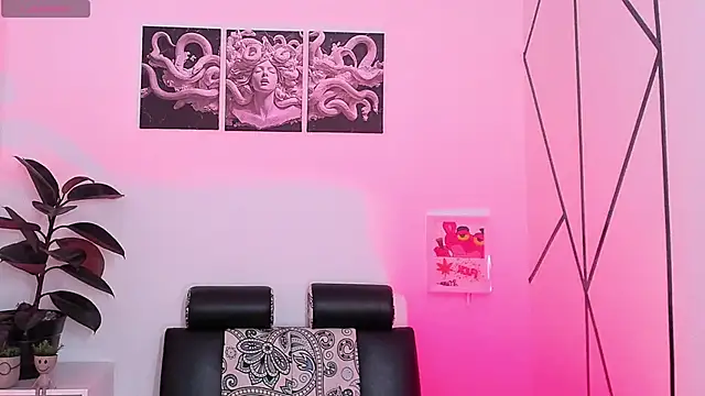 CRAZY-BOY99 online show from 12, 11, 2025