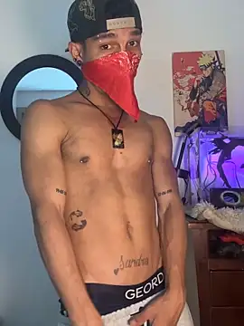CRAZY-BOY99 online show from 15, 5, 2026