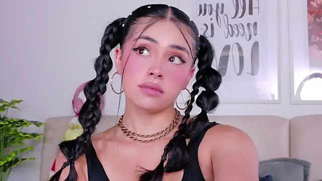 SaritaBratz online show from 28, 11, 2025