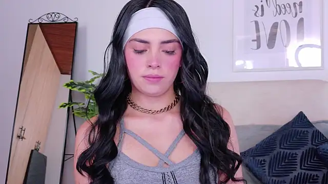 SaritaBratz online show from 26, 11, 2025