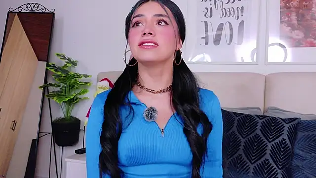 SaritaBratz online show from 17, 12, 2025