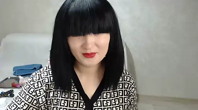 Sweet Yoon online show from 6, 12, 2024