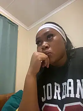 CuteSexyBoobz online show from 28, 10, 2025