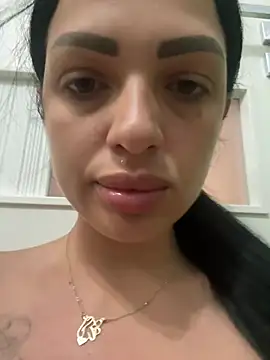 IrisRossie online show from 21, 7, 2026