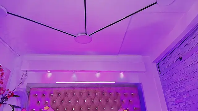 Jonas Rivers online show from 18, 10, 2025