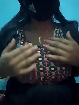 Snapshot of Sexyradha_ chatting on 2, 3, 2026 Sexyradha online show from 2, 3, 2026